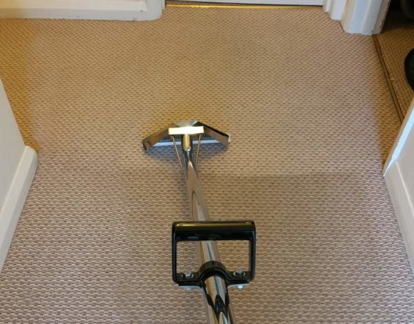 Carpet cleaning using hot water extraction achieves excellent results Carpet Cleaning in Sussex using hot water extraction (steam cleaning)