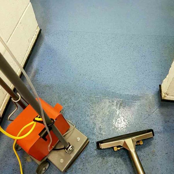 Commercial floor cleaning - school flooring Commercial floor cleaning - school flooring