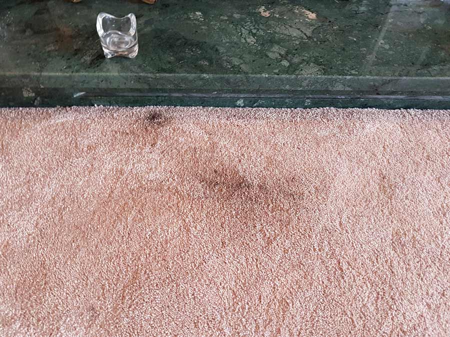 Soot stain removal – carpet cleaning – before Soot stain removal - carpet cleaning Brighton - before