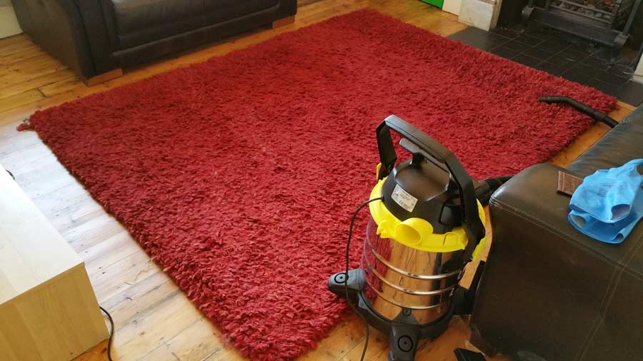 Wool shagpile rug cleaning – before Wool shagpile rug cleaning Brighton - before