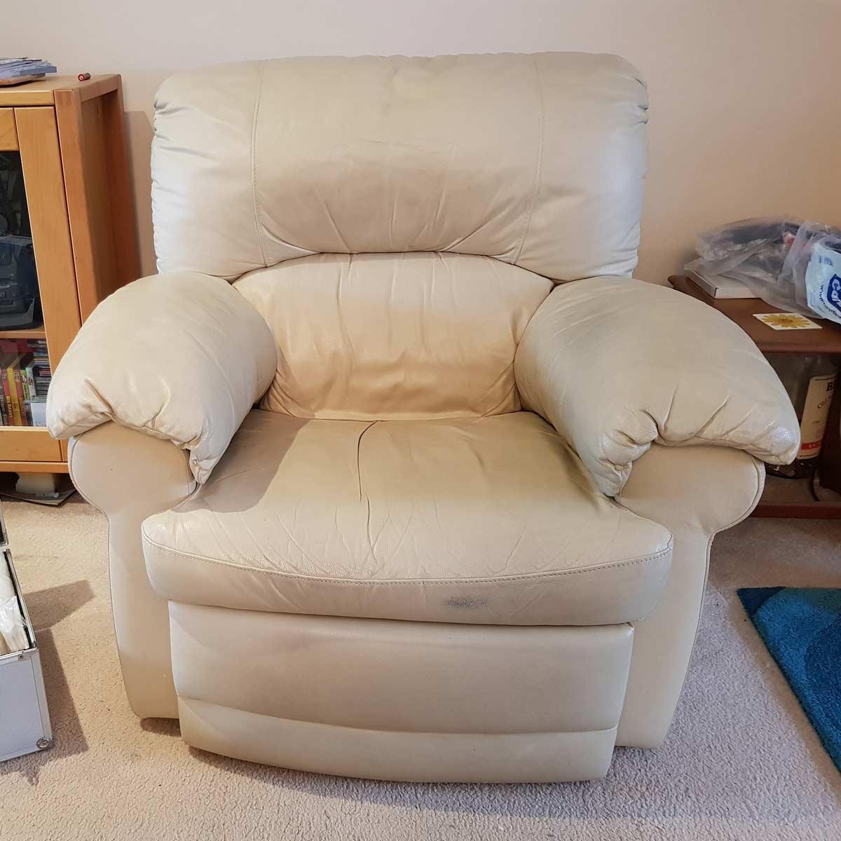 Cream leather chair – before cleaning Cream leather chair - before cleaning
