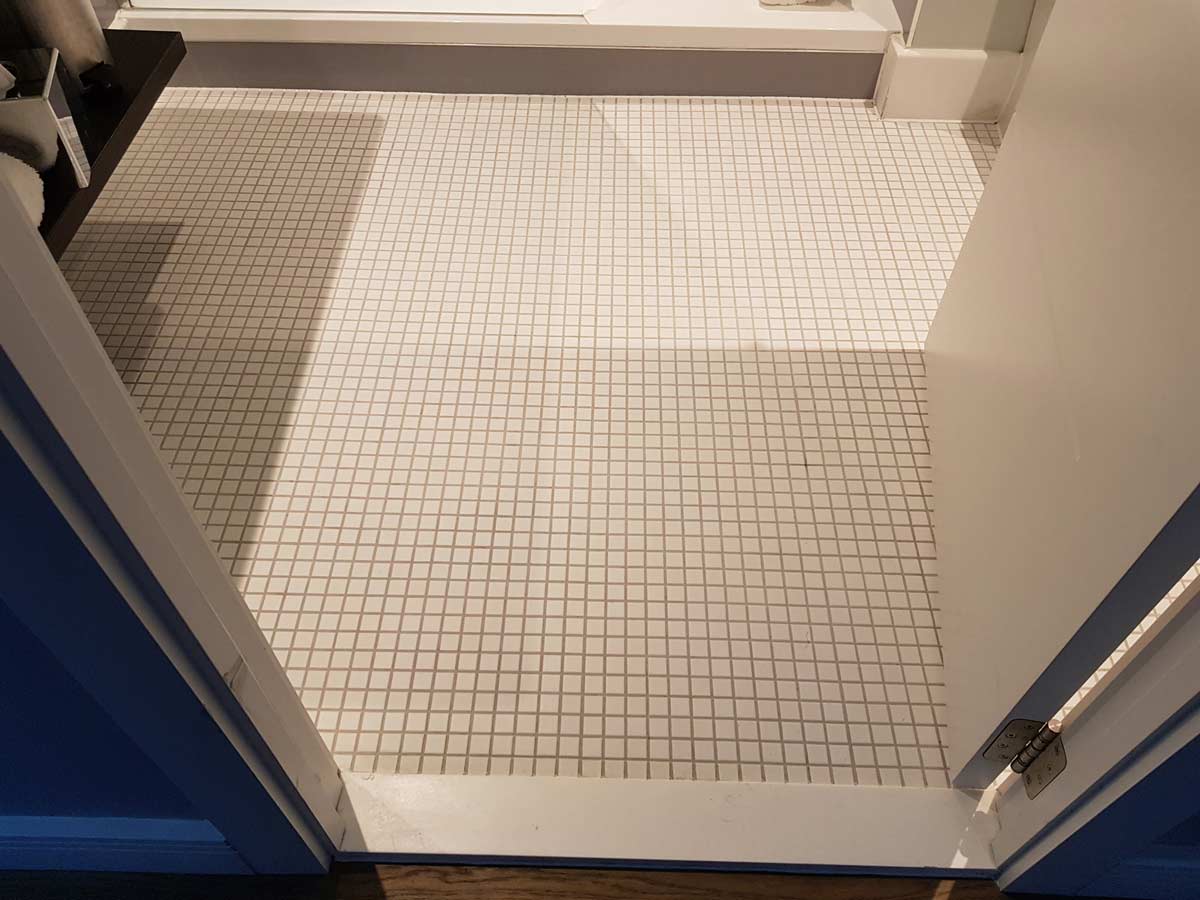 Tile floor cleaning – Malmaison, Brighton – after cleaning Tile floor cleaning - Malmaison, Brighton - after cleaning